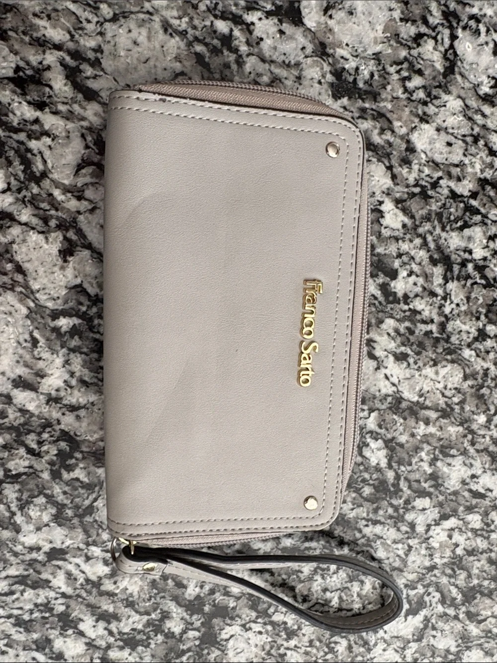 Franco sarto women’s gray wristlet